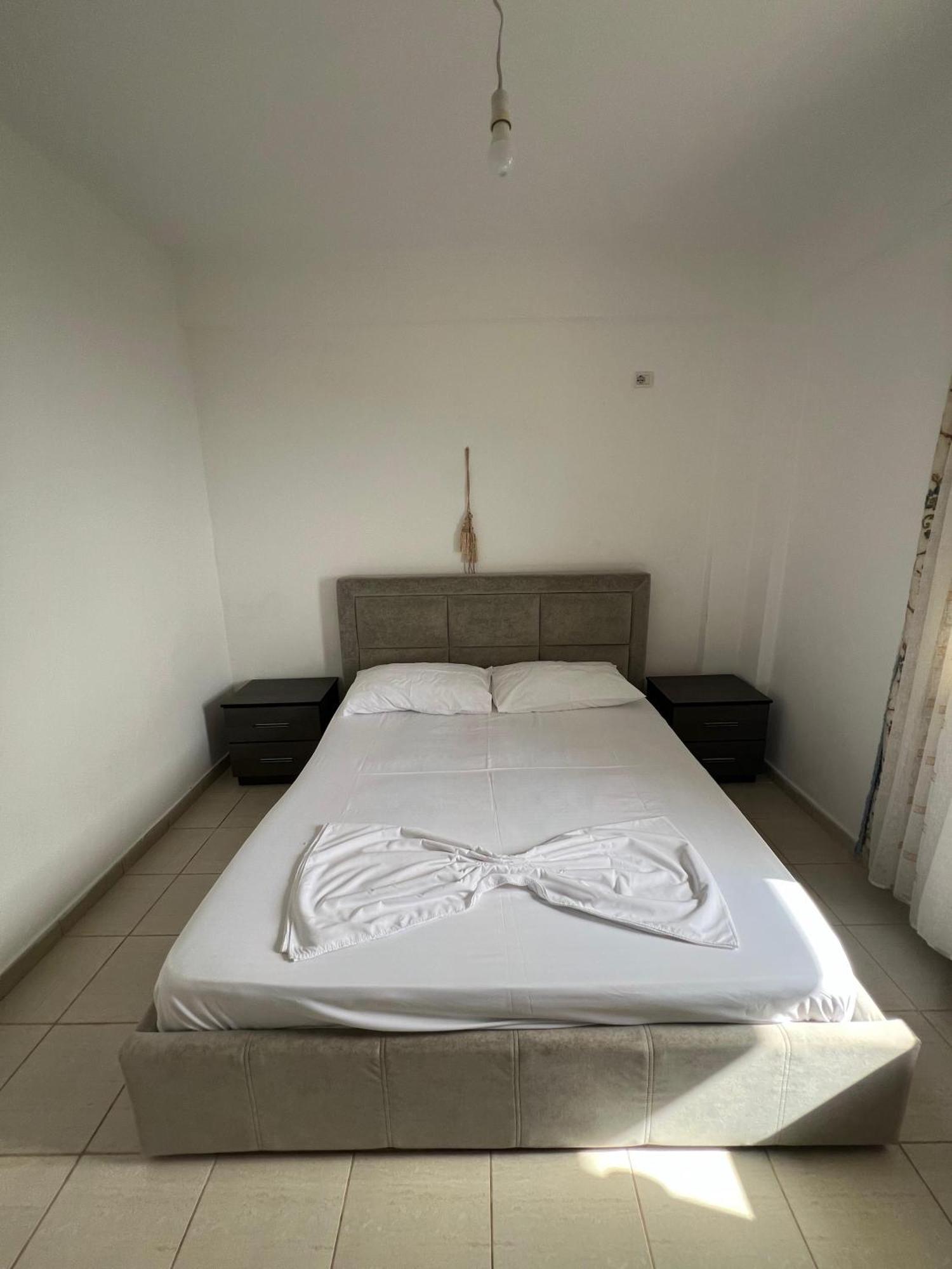 Evita'S House Lukove Ngoại thất bức ảnh